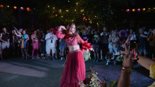 NeonNight CYJ Still 48